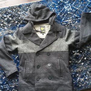 Modern amusement jacket with detachable hood
